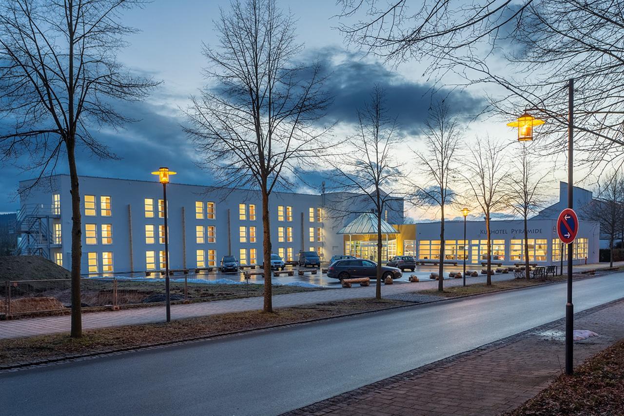 Kurhotel Pyramide Sibyllenbad Neualbenreuth Eksteriør billede