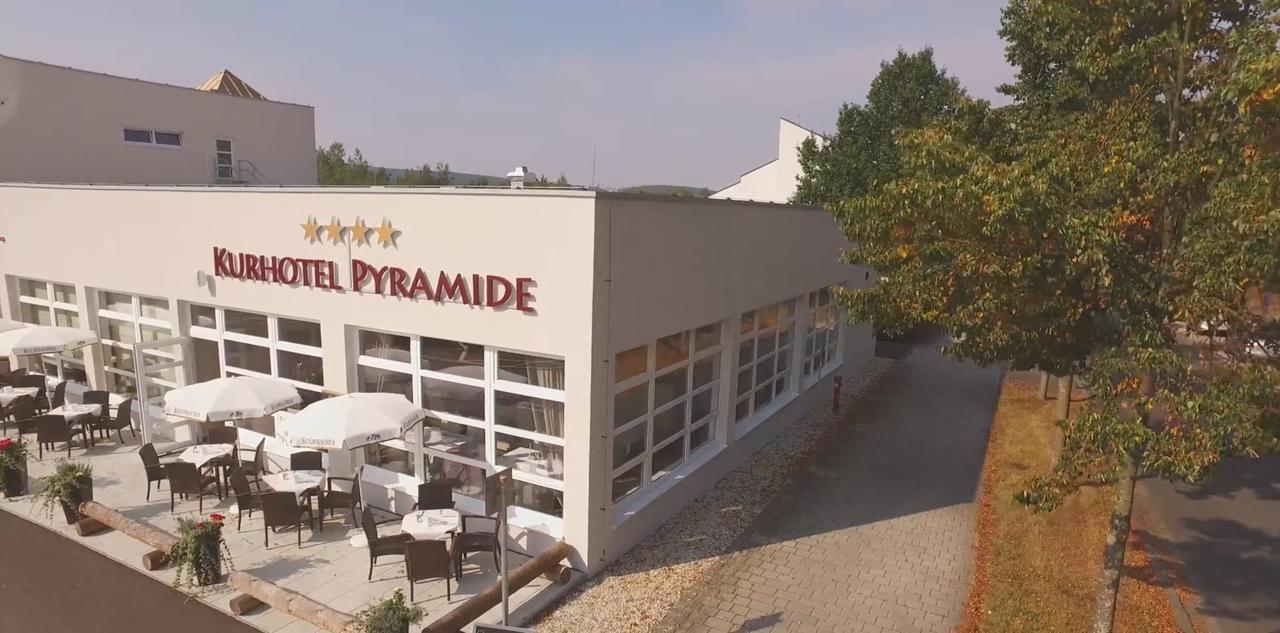 Kurhotel Pyramide Sibyllenbad Neualbenreuth Eksteriør billede